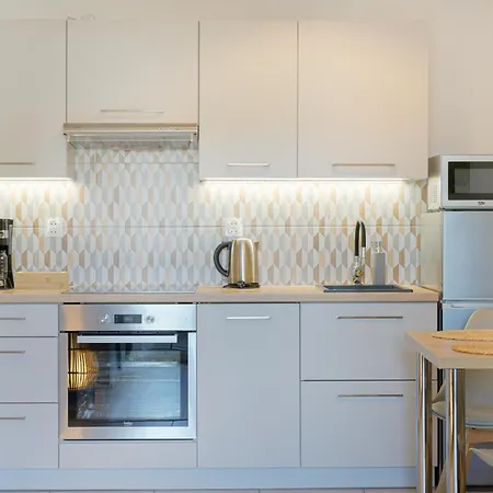 La Z Salonem, Sypialnią, Parkingiem, Blisko Centrum * Kudowa-Zdrój